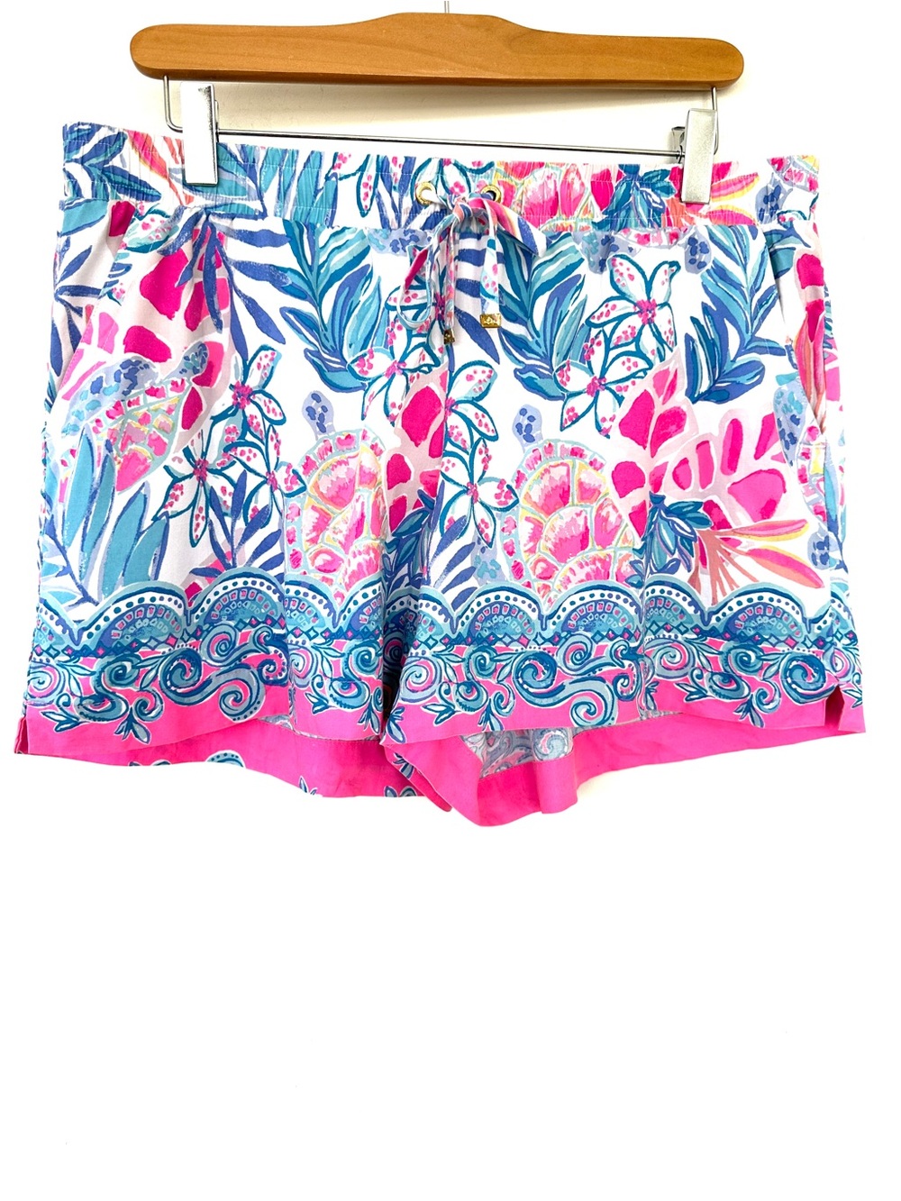 Lilly Pulitzer Pink and Blue Tropical Print Mid-Waist Shorts